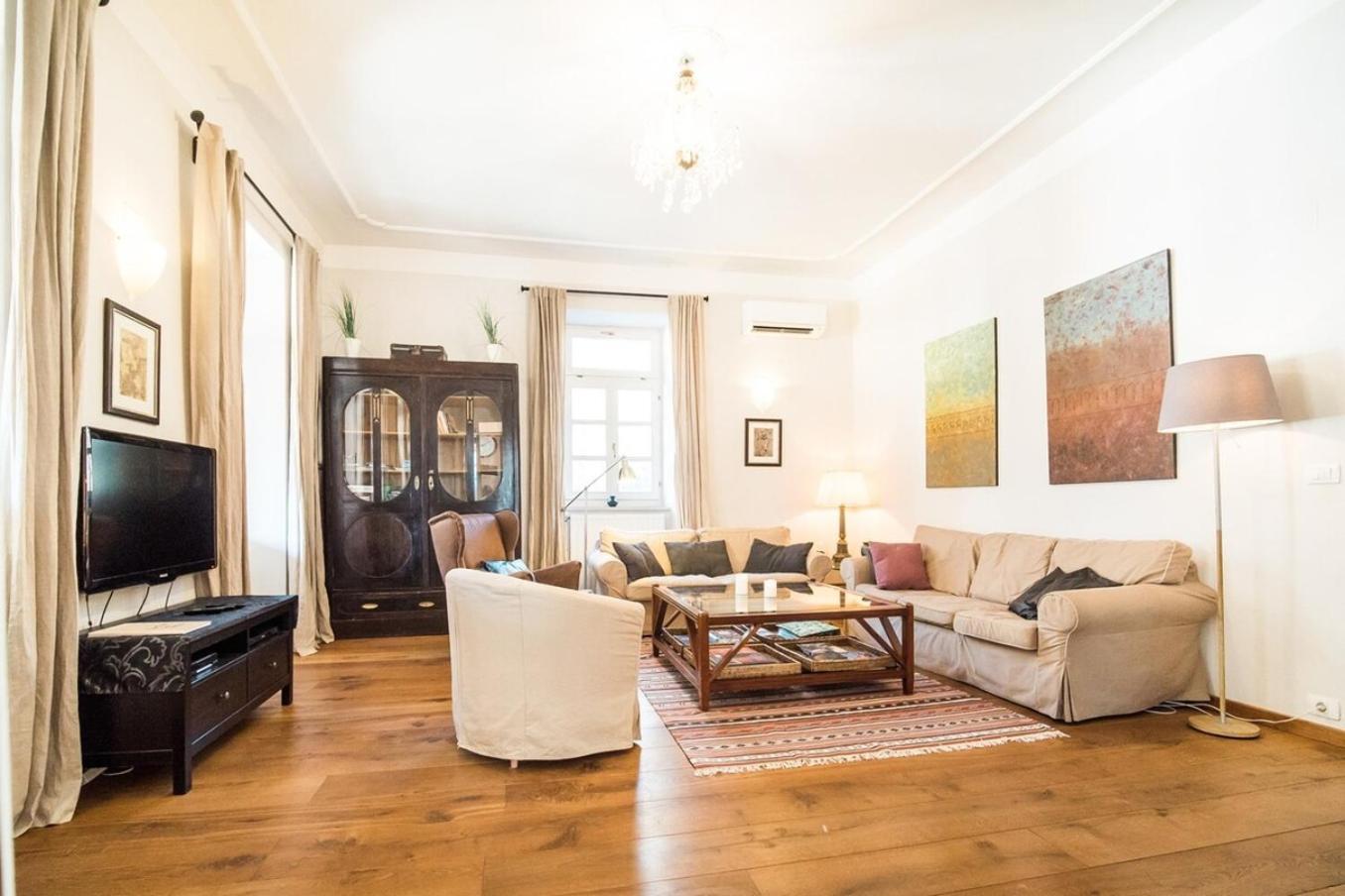 דירות מוסט נה סוסי Stylish Penthouse With Large Terrace מראה חיצוני תמונה